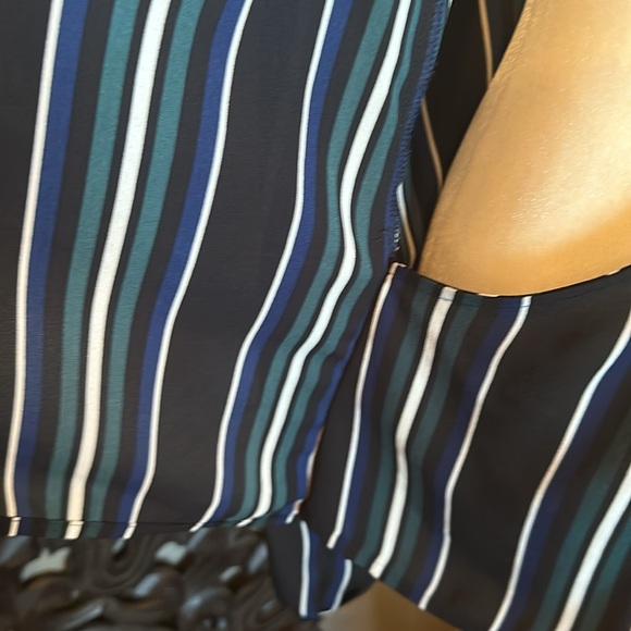 Express size Large. Black blue green white striped wrap blouse long sleeve EUC - Picture 6 of 8